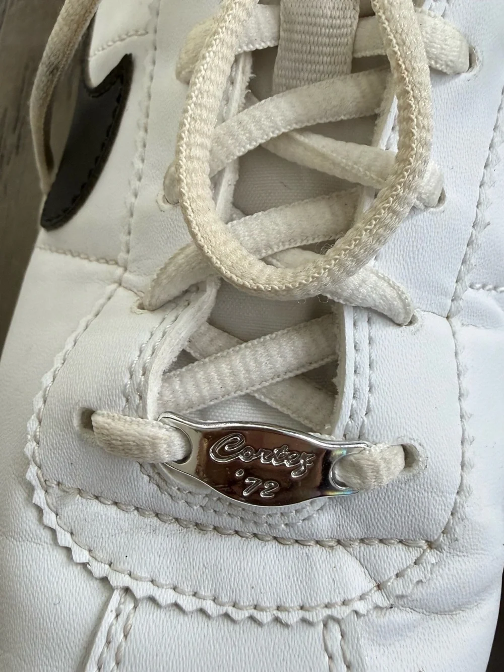 Nike Cortez White Black Leather Sneakers Kids 5Y / Women’s 6.5–7